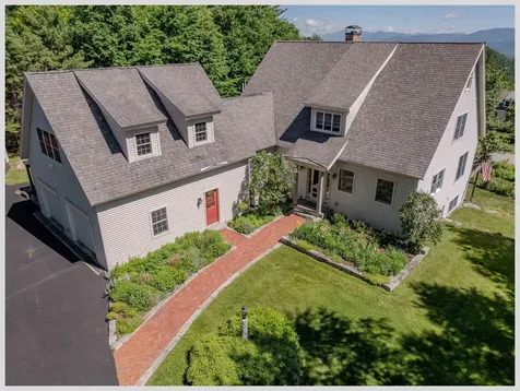 11 Loft Circle Campton NH 03223