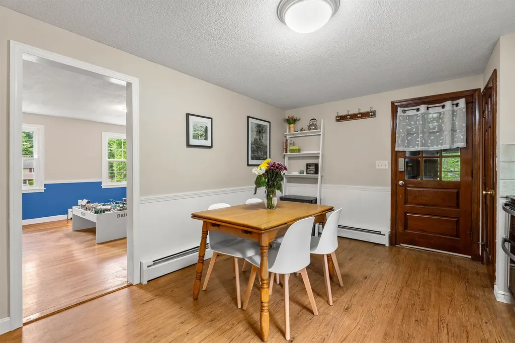 15 Wood Drive Atkinson NH 03811