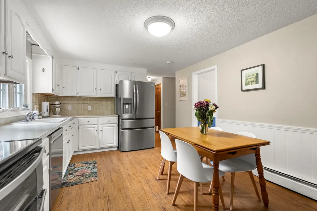 15 Wood Drive Atkinson NH 03811