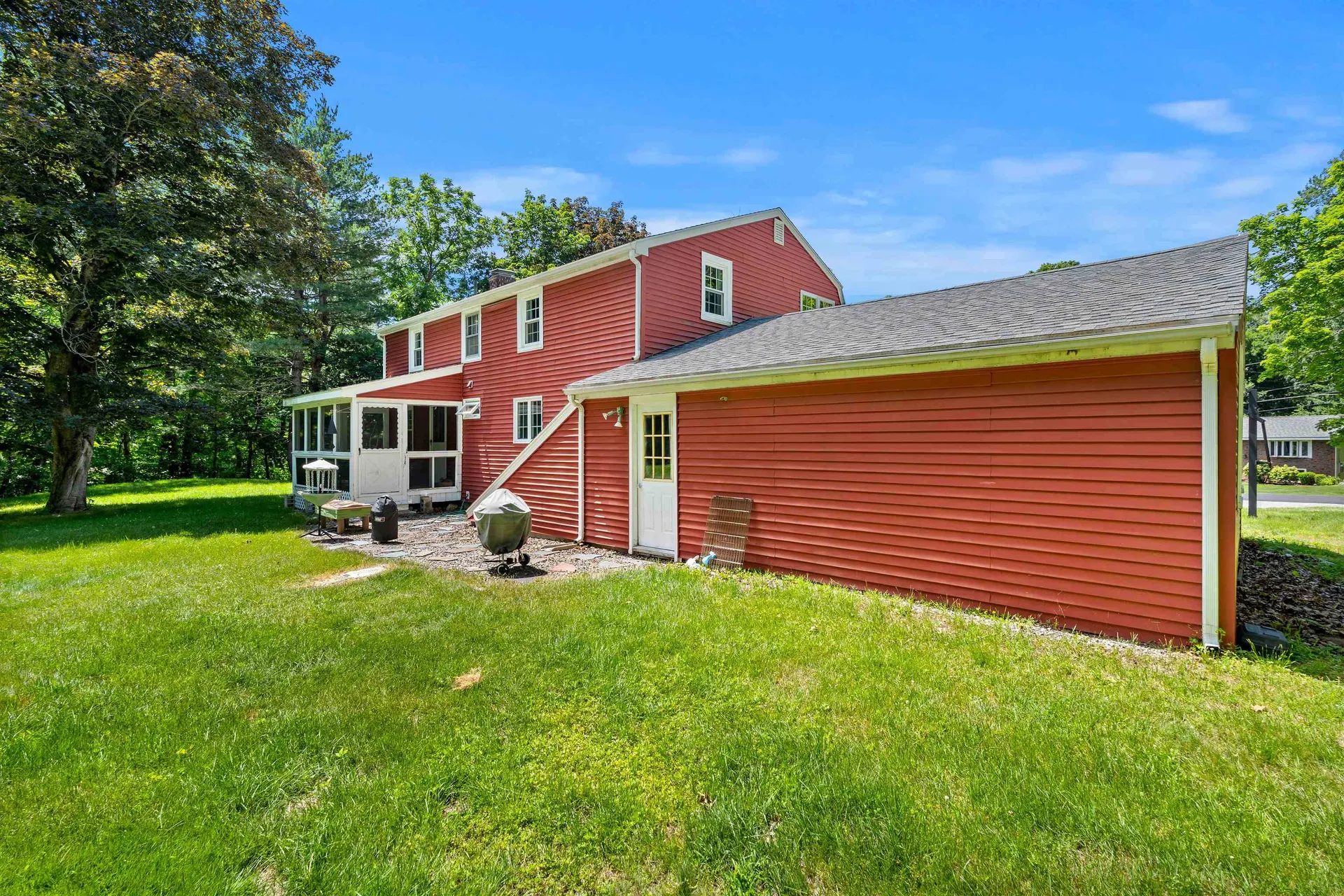 15 Wood Drive Atkinson NH 03811