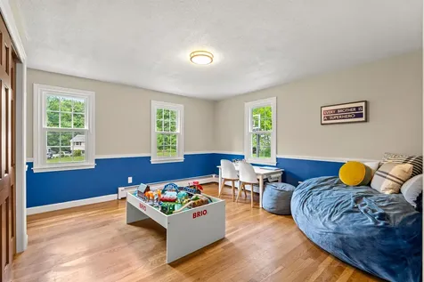 15 Wood Drive Atkinson NH 03811