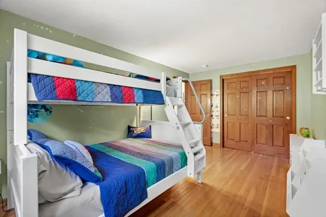 15 Wood Drive Atkinson NH 03811