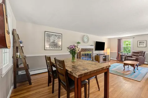 15 Wood Drive Atkinson NH 03811