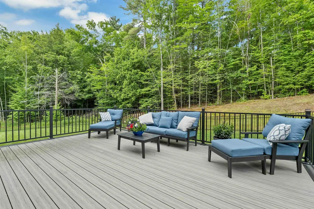 20 Overlook Drive Dunbarton NH 03046