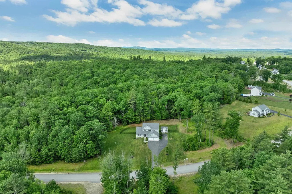 20 Overlook Drive Dunbarton NH 03046