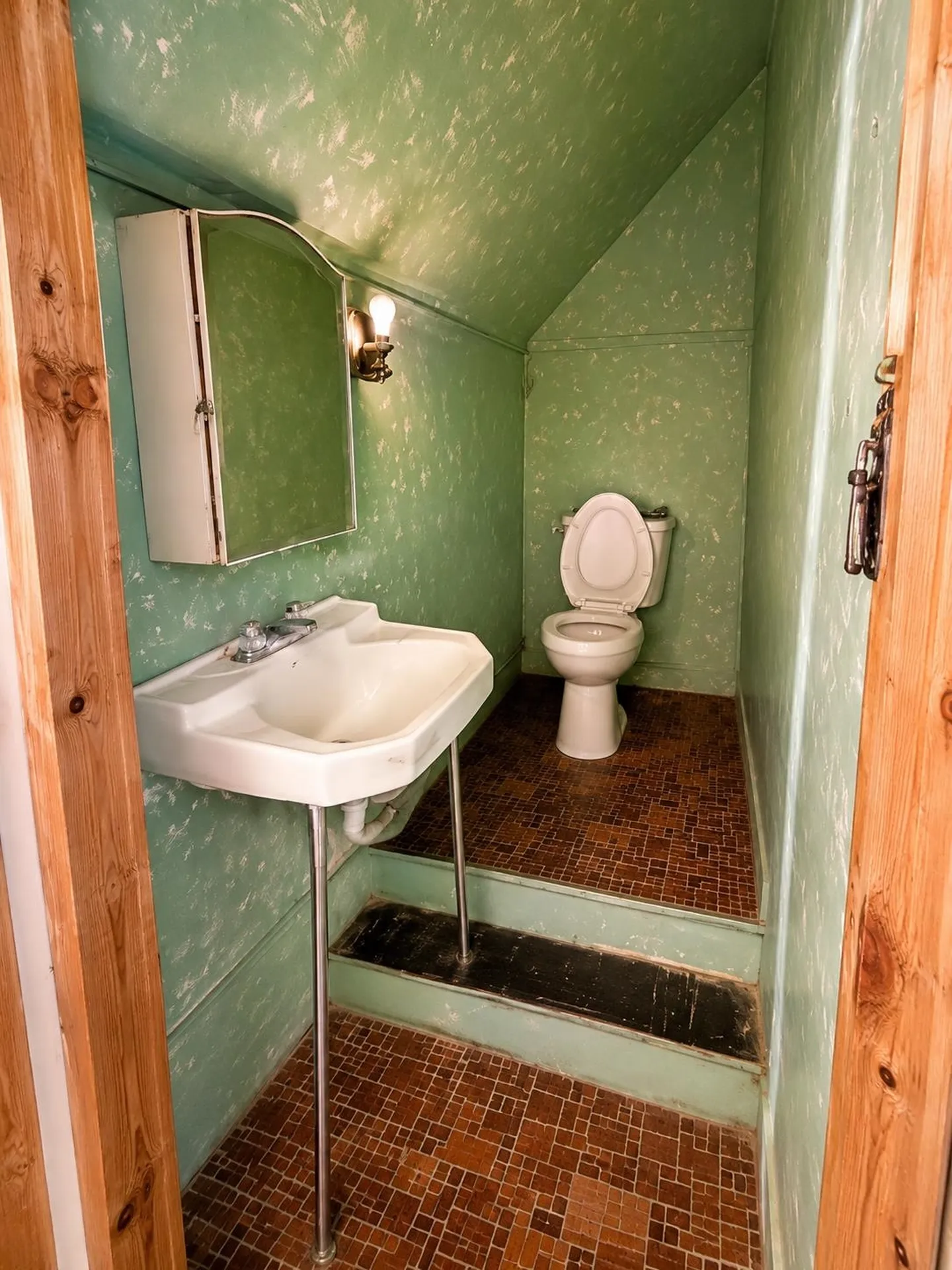 158 Railroad Street Groton VT 05046