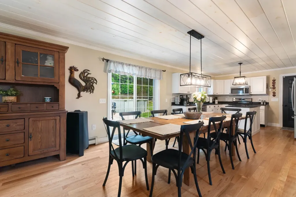 598 Hubbard Hill Road Halifax VT 05358