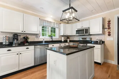 598 Hubbard Hill Road Halifax VT 05358