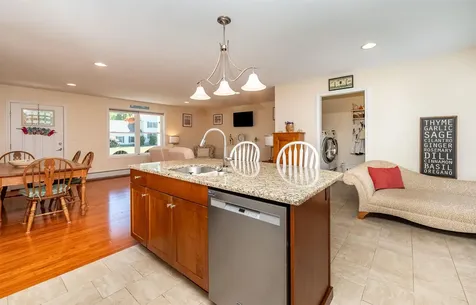 60 Anderson Lane Rochester NH 03867
