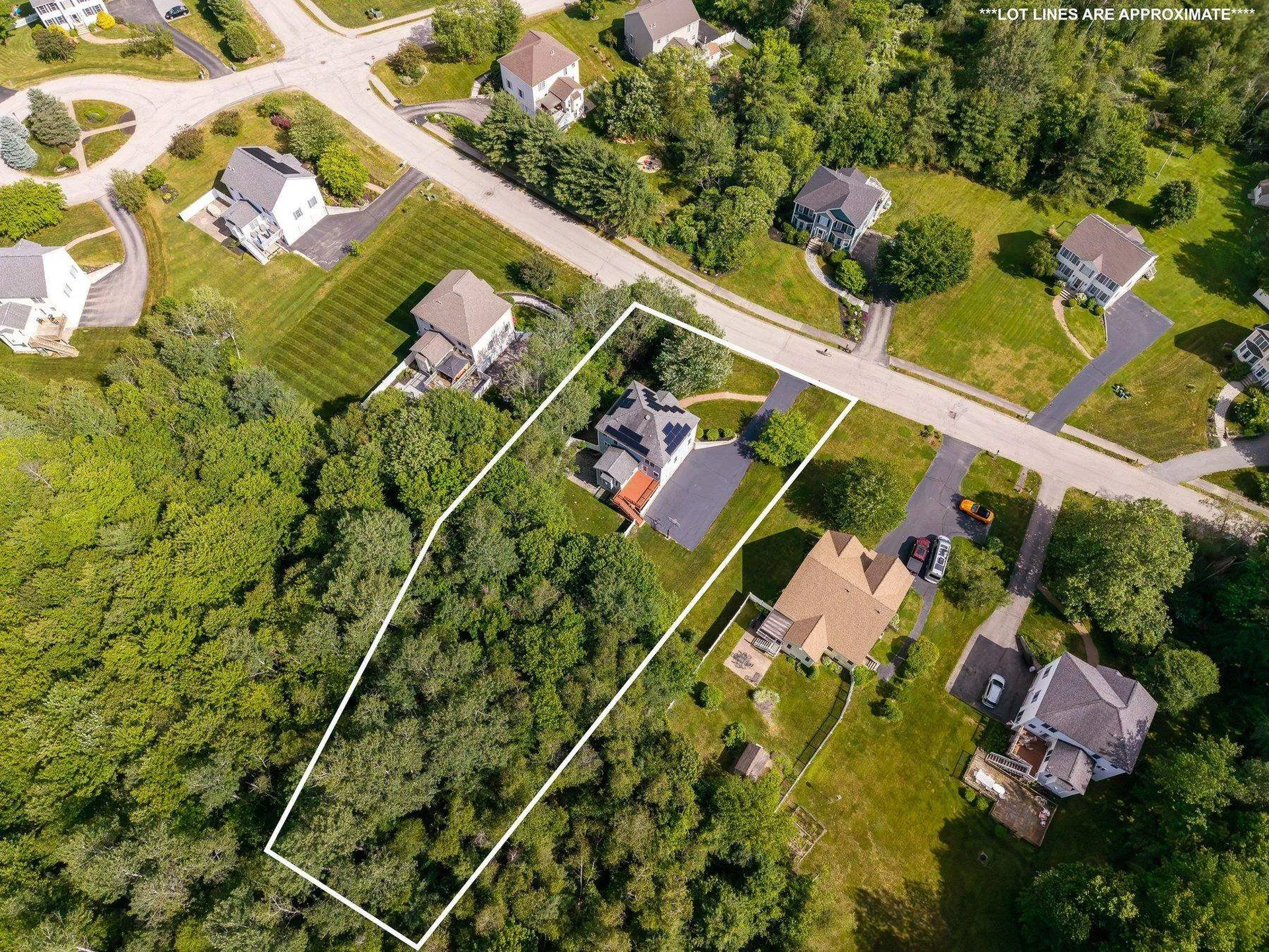 27 Susannahs Crossing Dover NH 03820