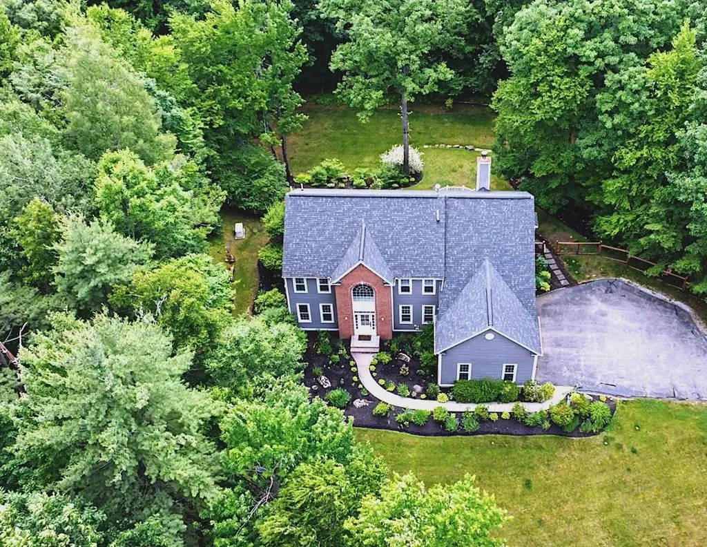52 The Flume Drive Amherst NH 03031
