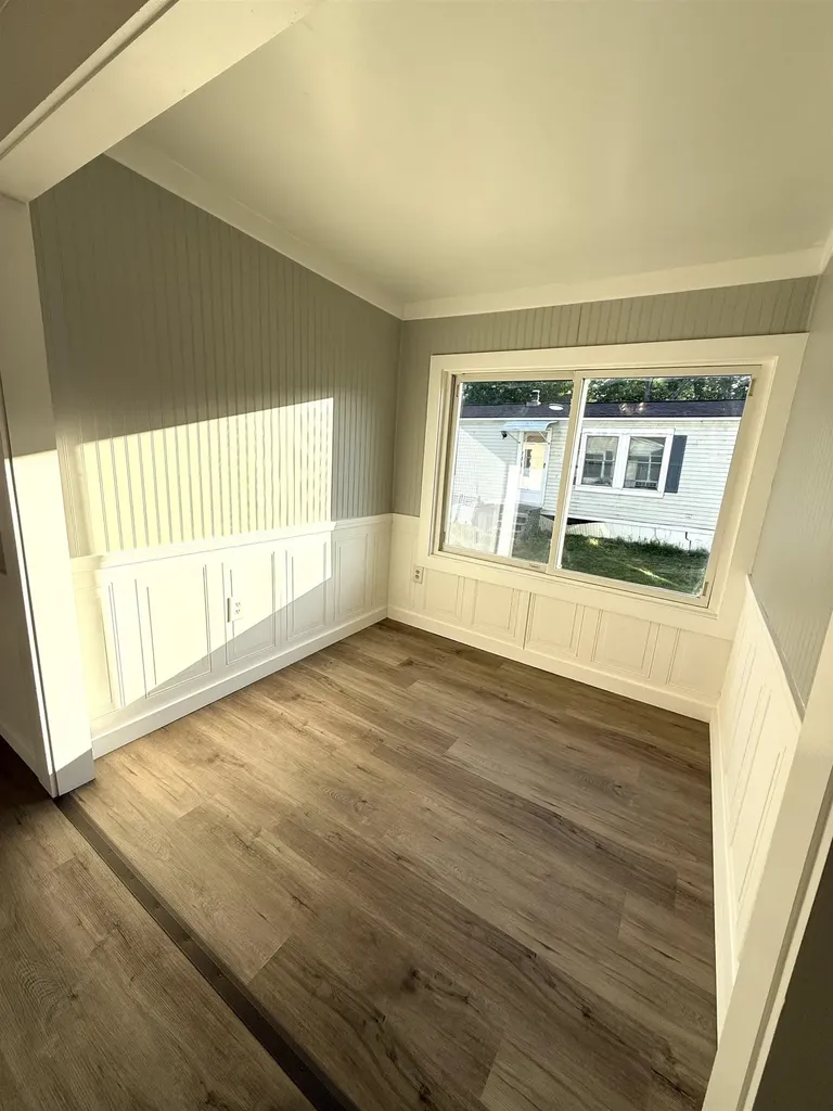 8 South Emperor Drive Concord NH 03303