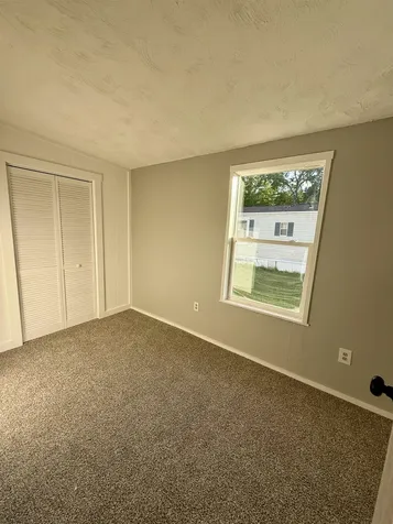 8 South Emperor Drive Concord NH 03303
