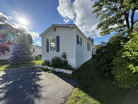 8 South Emperor Drive Concord NH 03303