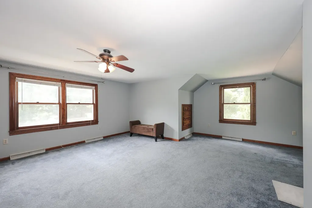 3 Mockingbird Lane Hudson NH 03051