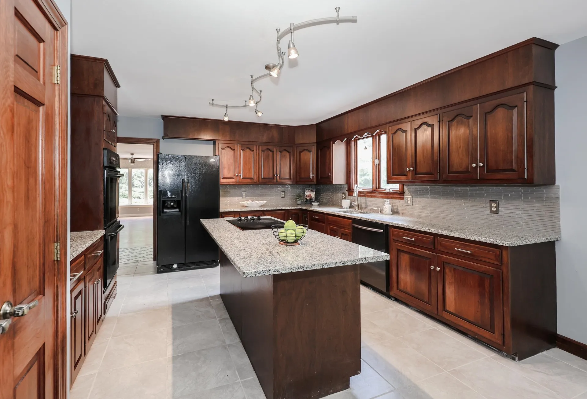 3 Mockingbird Lane Hudson NH 03051