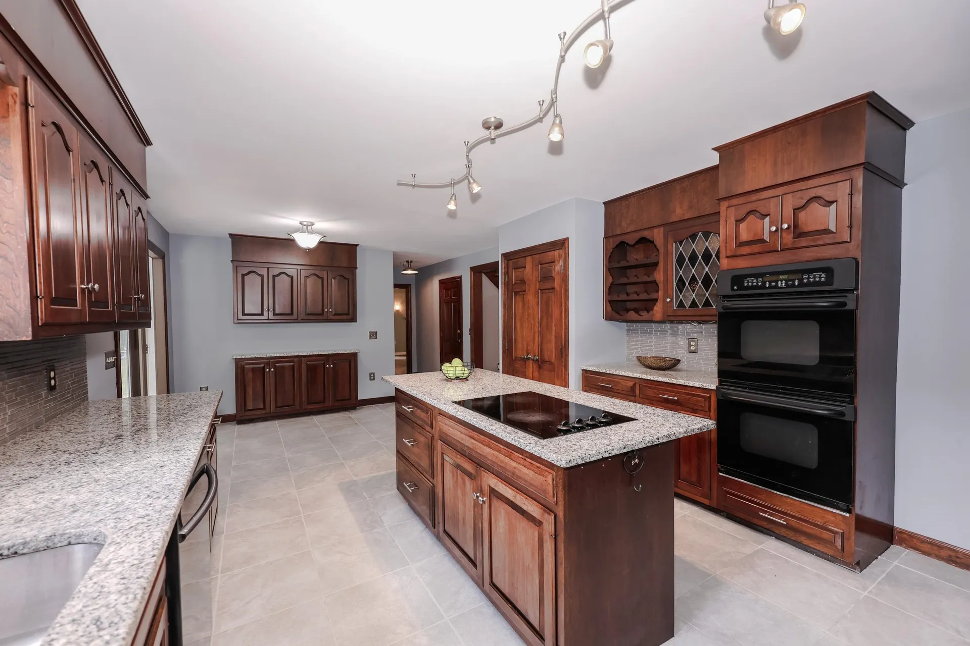 3 Mockingbird Lane Hudson NH 03051