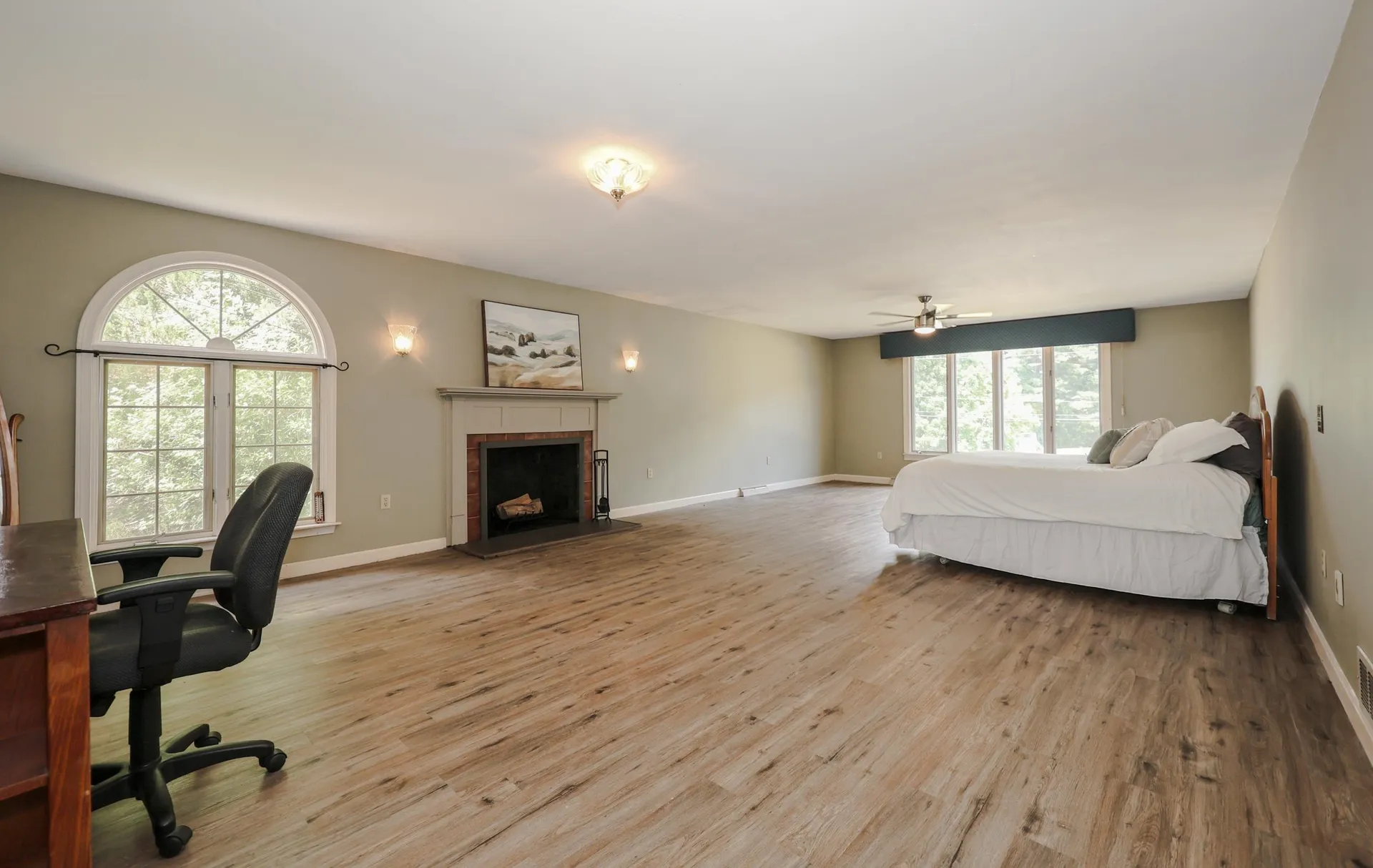 3 Mockingbird Lane Hudson NH 03051