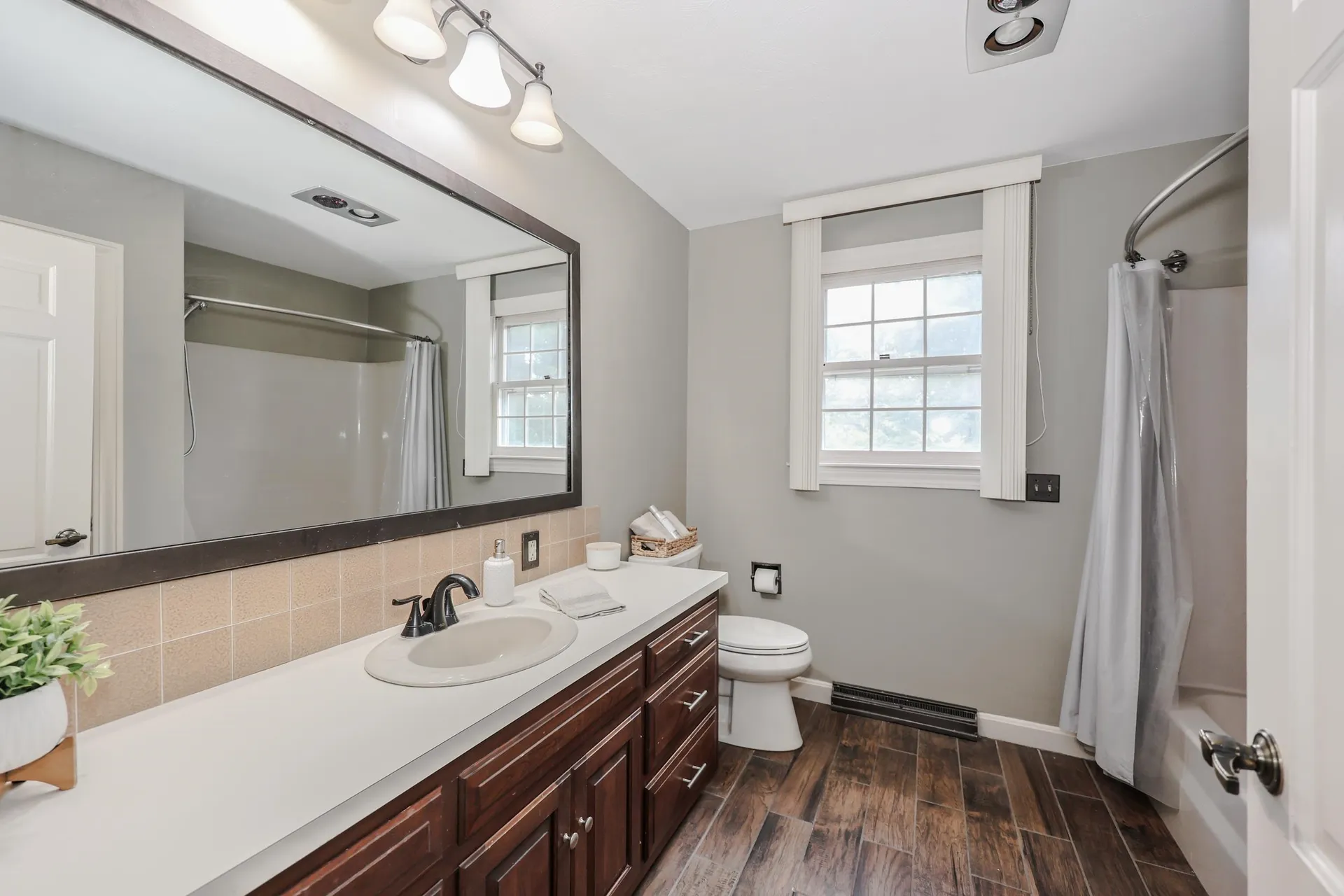 3 Mockingbird Lane Hudson NH 03051