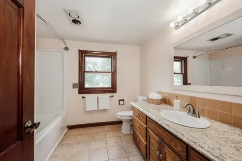 3 Mockingbird Lane Hudson NH 03051
