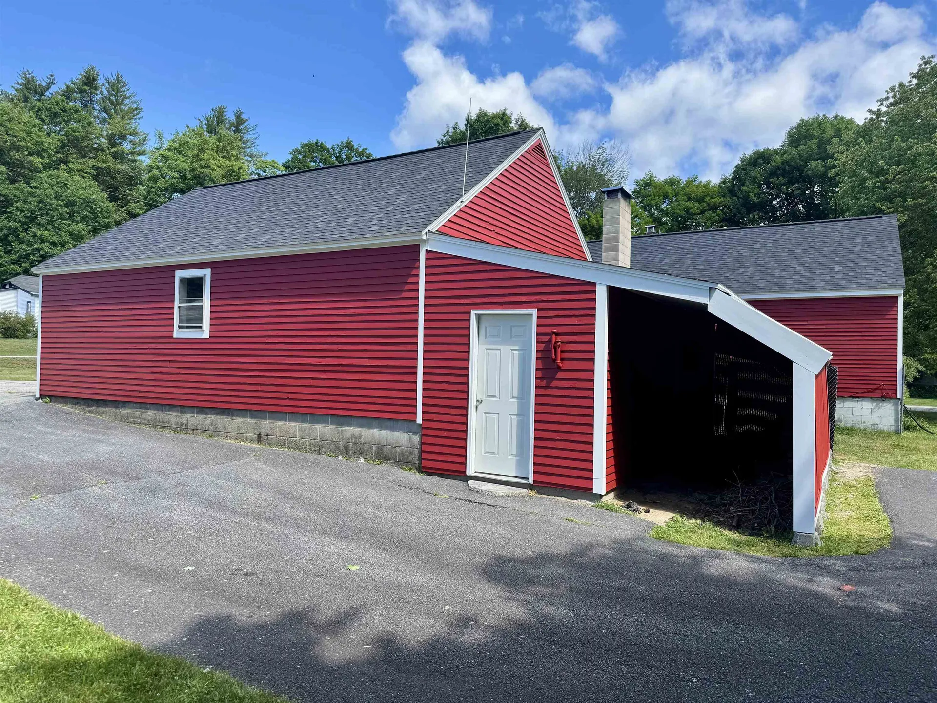 8 Grove Street Jaffrey NH 03452