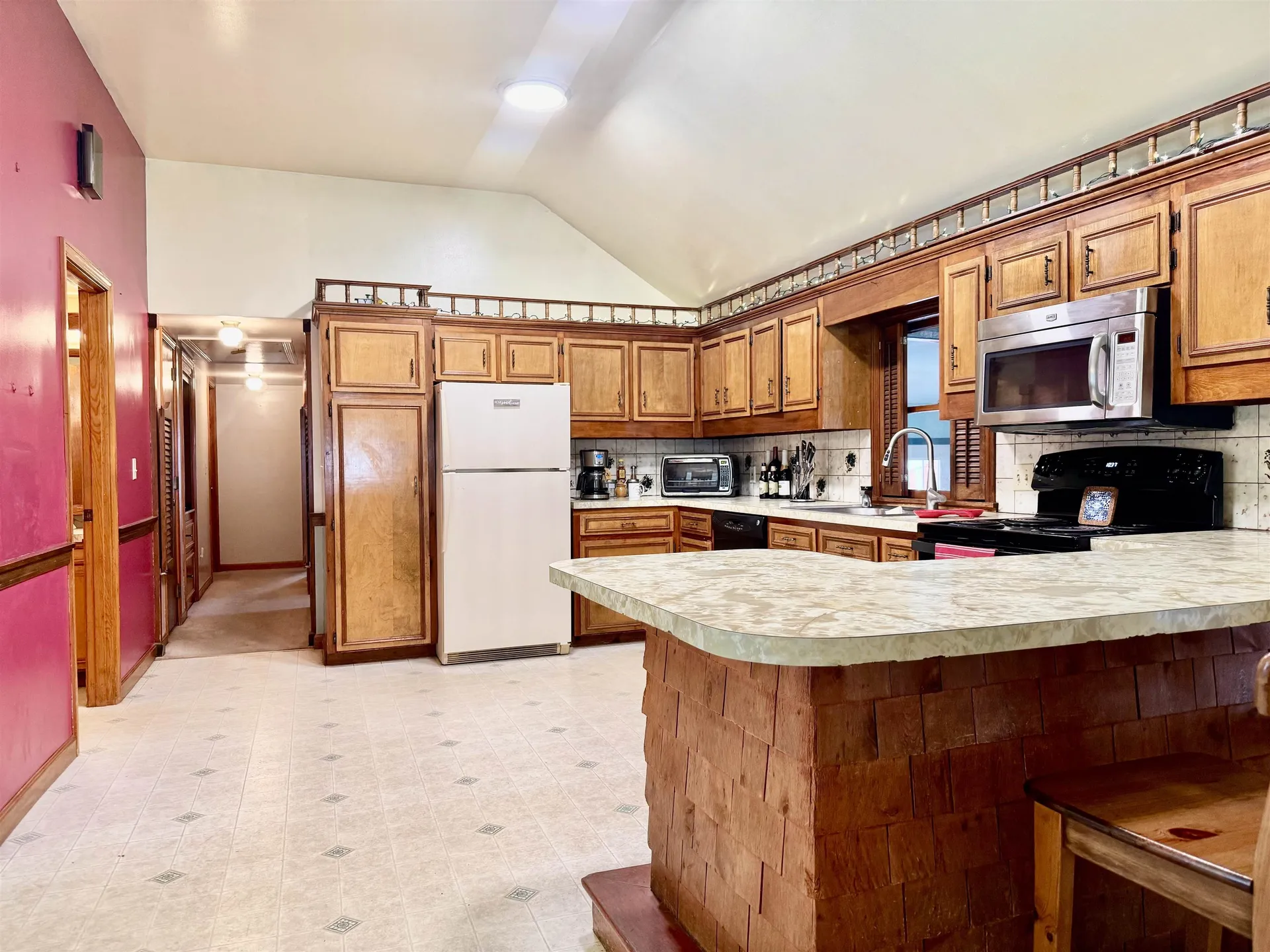 8 Grove Street Jaffrey NH 03452