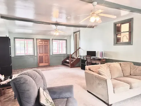 8 Grove Street Jaffrey NH 03452