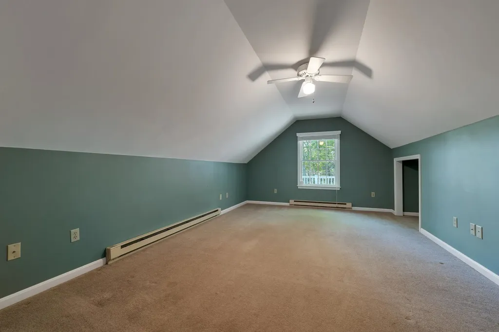 10 Shaws Lane Dover NH 03820