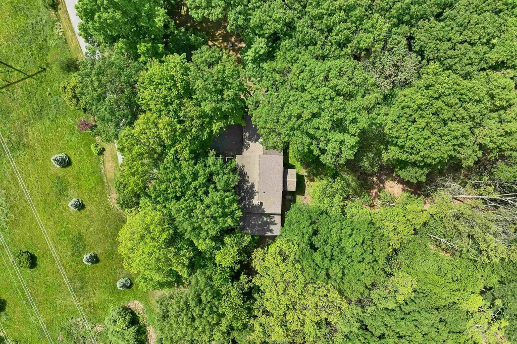 10 Shaws Lane Dover NH 03820