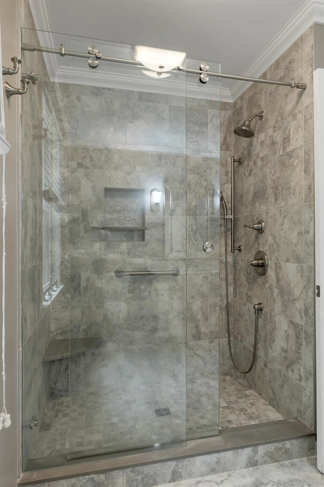 10 Shaws Lane Dover NH 03820