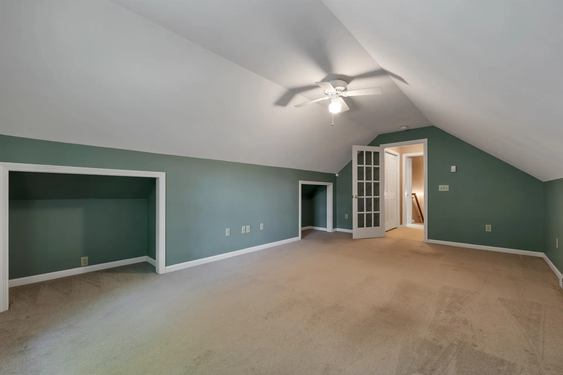10 Shaws Lane Dover NH 03820