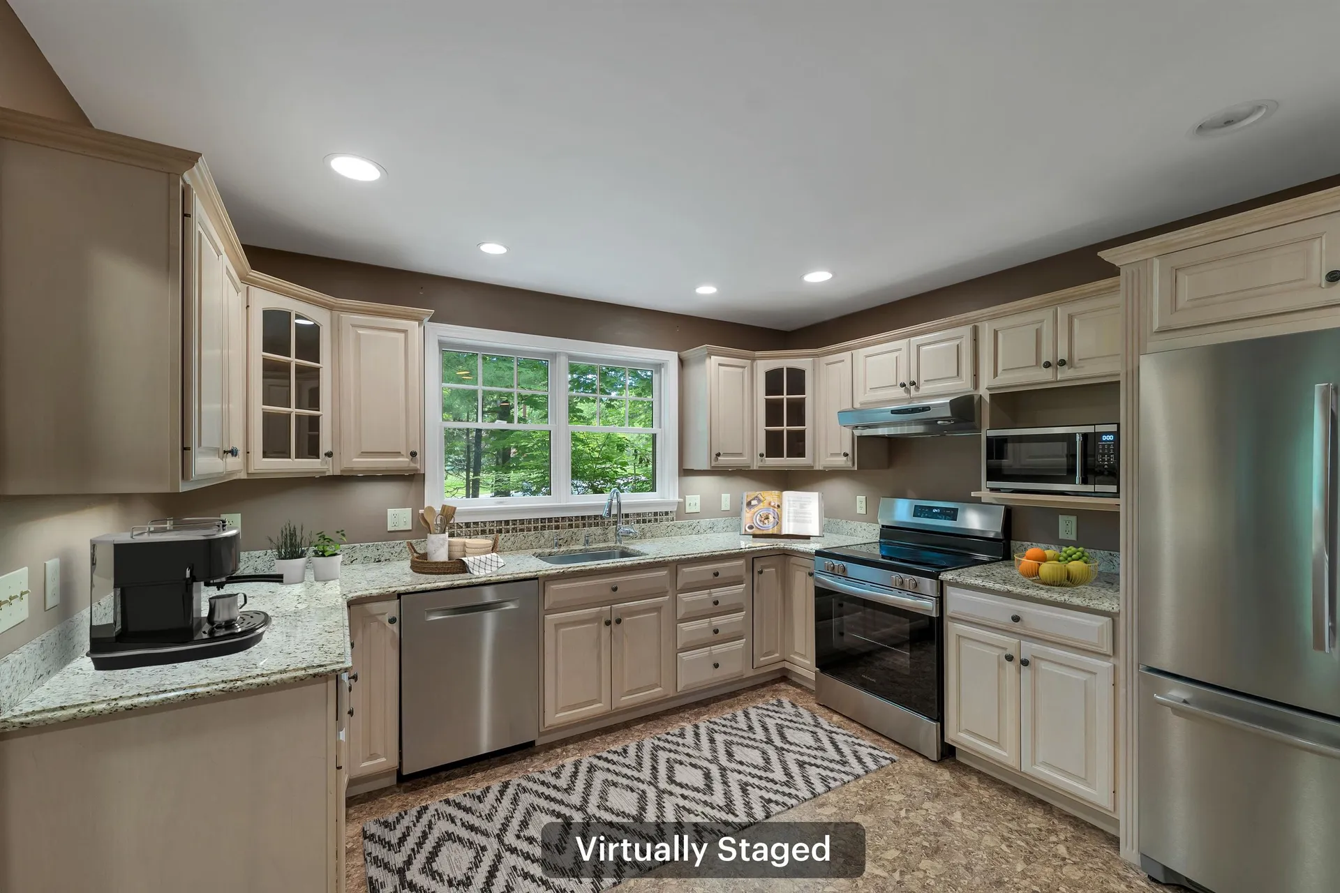 10 Shaws Lane Dover NH 03820