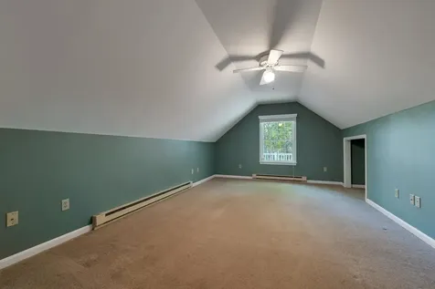 10 Shaws Lane Dover NH 03820
