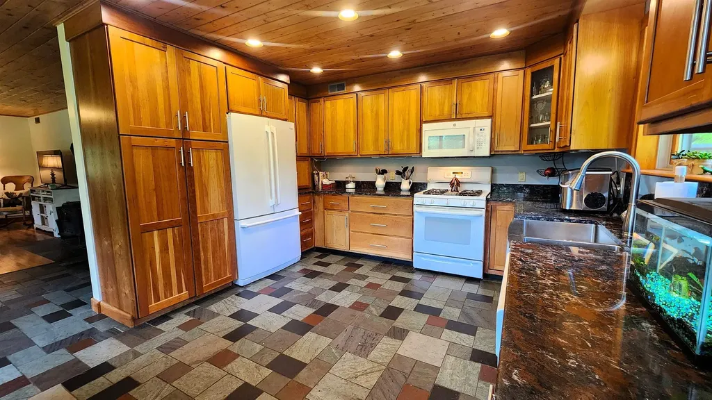 97 Stewart Lane Shrewsbury VT 05738