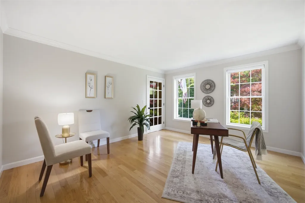8 Evergreen Drive Plaistow NH 03865