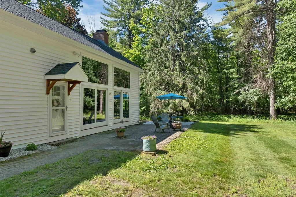 4 Farmhouse Lane Wolfeboro NH 03894