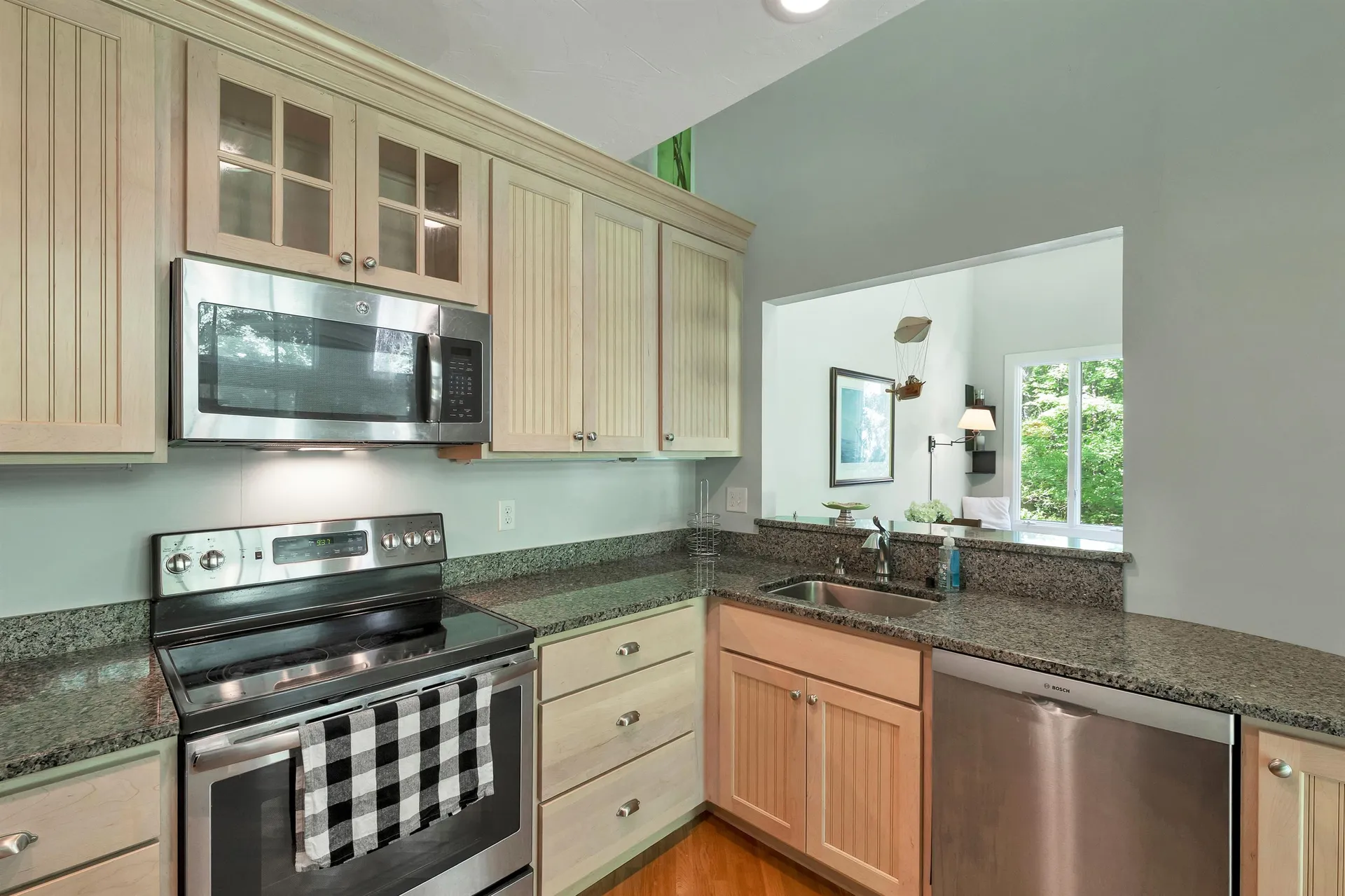 4 Farmhouse Lane Wolfeboro NH 03894