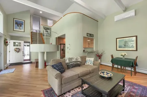 4 Farmhouse Lane Wolfeboro NH 03894