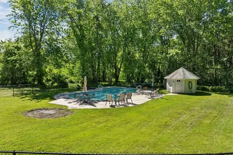 4 Farmhouse Lane Wolfeboro NH 03894