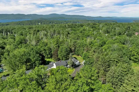 4 Farmhouse Lane Wolfeboro NH 03894