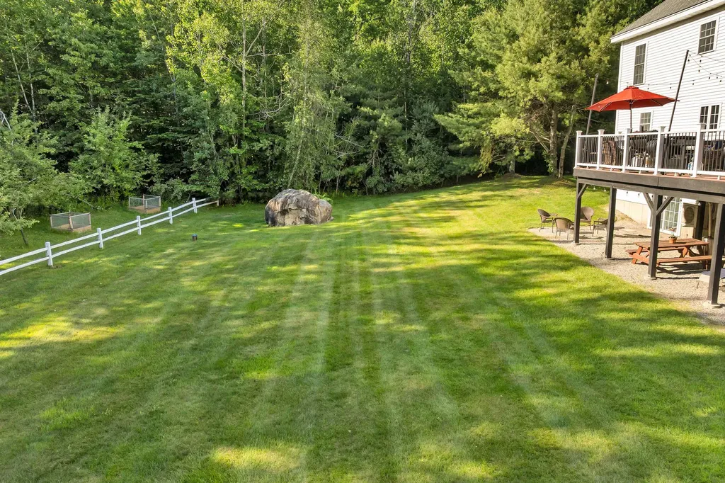 12 Longmeadow Road Windham NH 03087