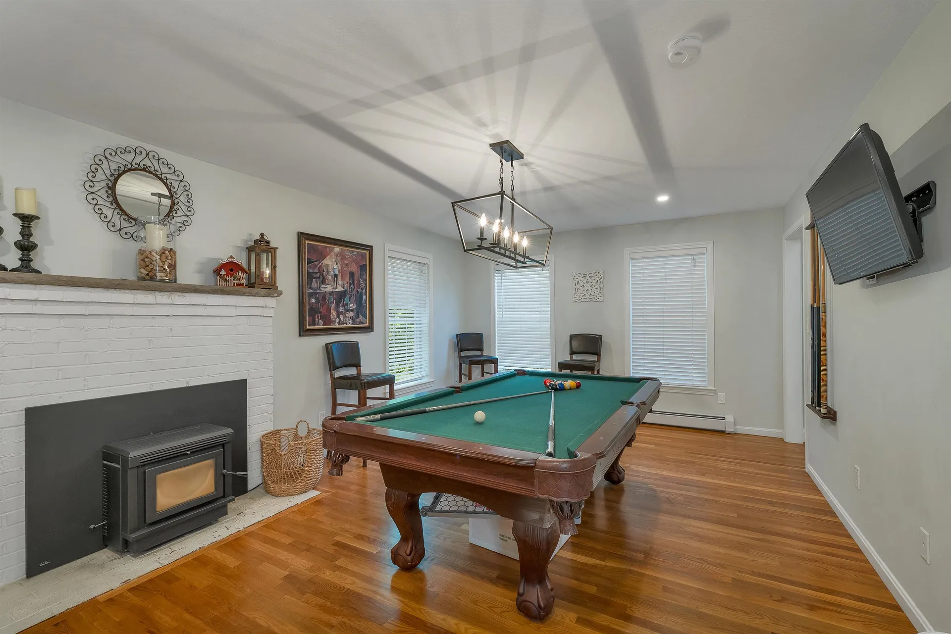 12 Longmeadow Road Windham NH 03087
