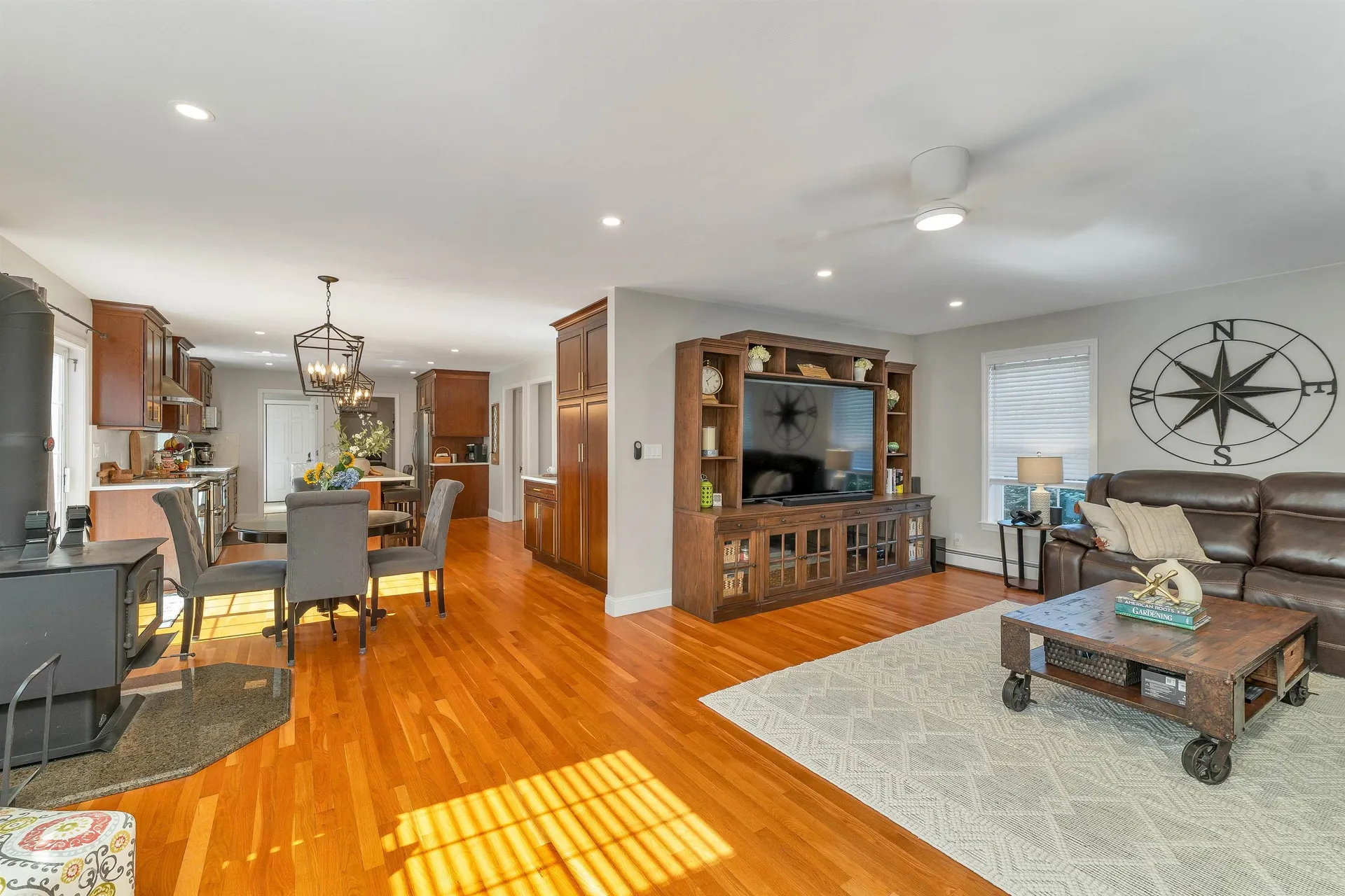 12 Longmeadow Road Windham NH 03087