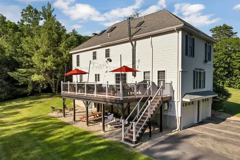 12 Longmeadow Road Windham NH 03087