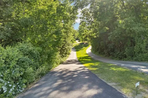 12 Longmeadow Road Windham NH 03087