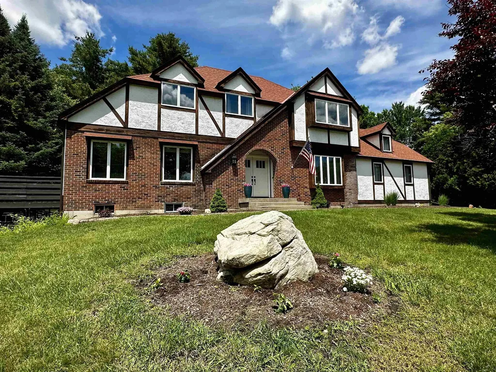 608 Orchard Hill Pittsford VT 05765