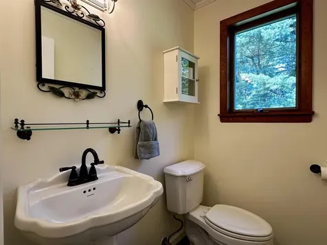 608 Orchard Hill Pittsford VT 05763