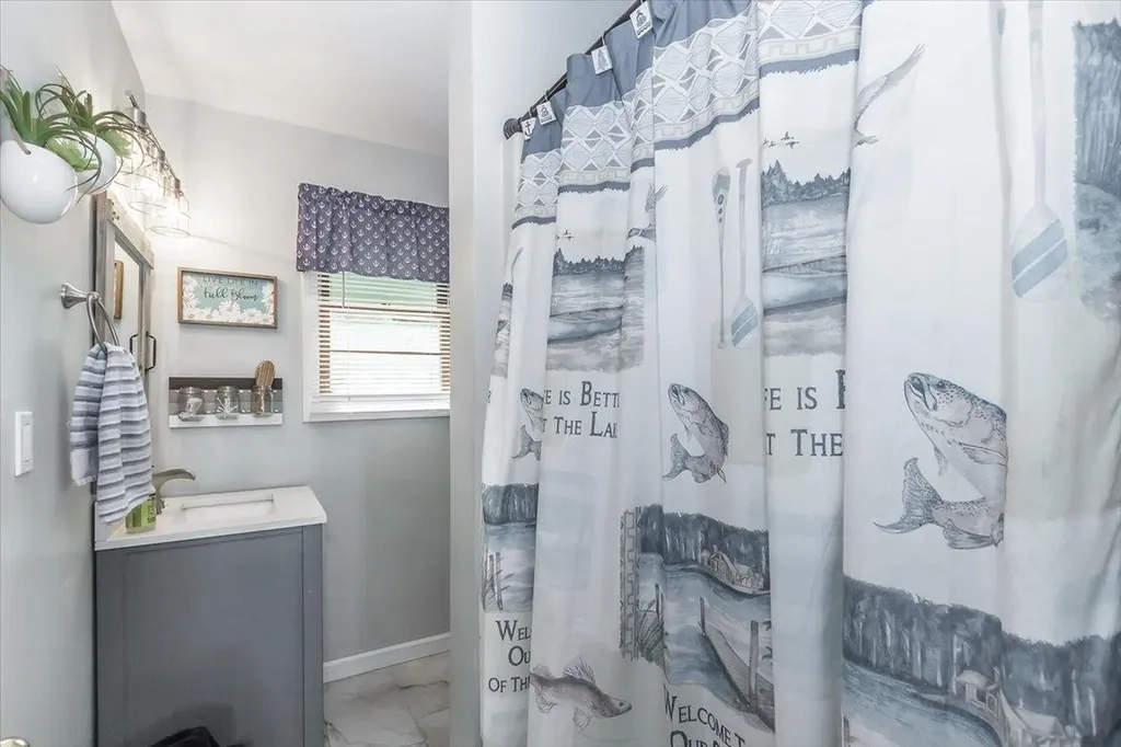 326 Hemlock Drive Gilmanton NH 03237