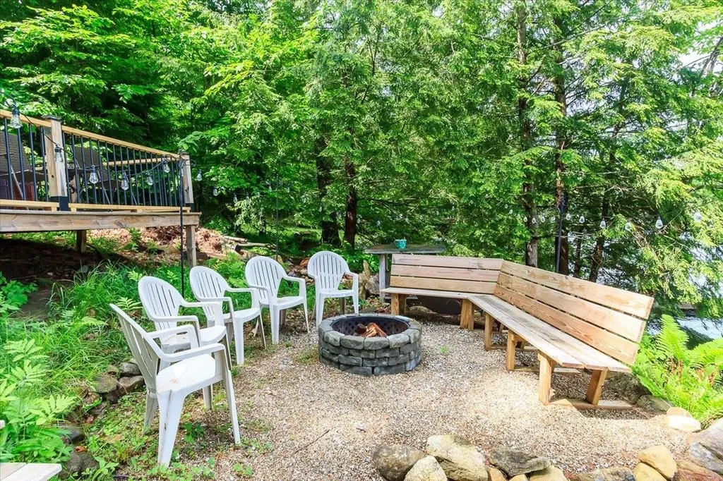 326 Hemlock Drive Gilmanton NH 03237