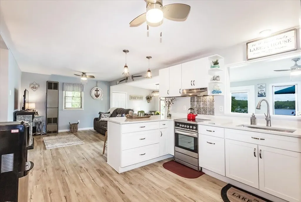326 Hemlock Drive Gilmanton NH 03237